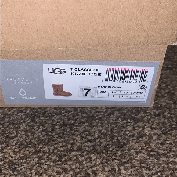 Toddler Uggs - Picture 6 of 6